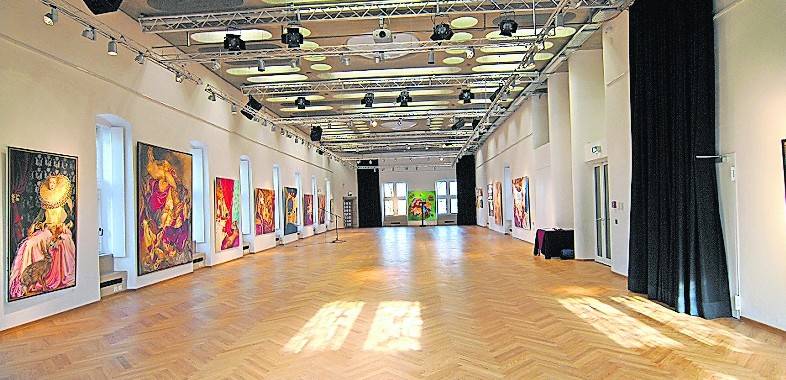 Eine Live-Schaltung gibt es am Mittwoch aus der Motte im Schloss Neersen.