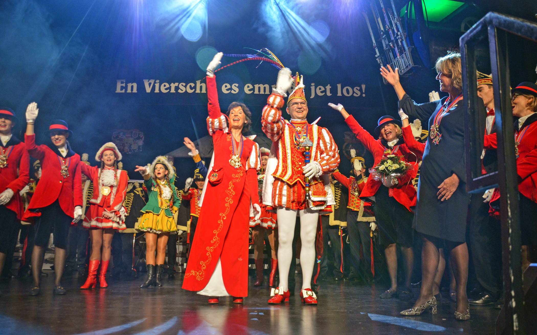 So sah die Proklamation 2019 aus. In diesem Jahr wird es aufgrund der Corona-Pandemie keine Veranstaltungen des Festausschusses Viersener Karneval mehr geben. Das Prinzenpaar Rudi I. und Fabienne I. haben sich bereit erklärt, ihr Prinzenspiel zu verlängern.