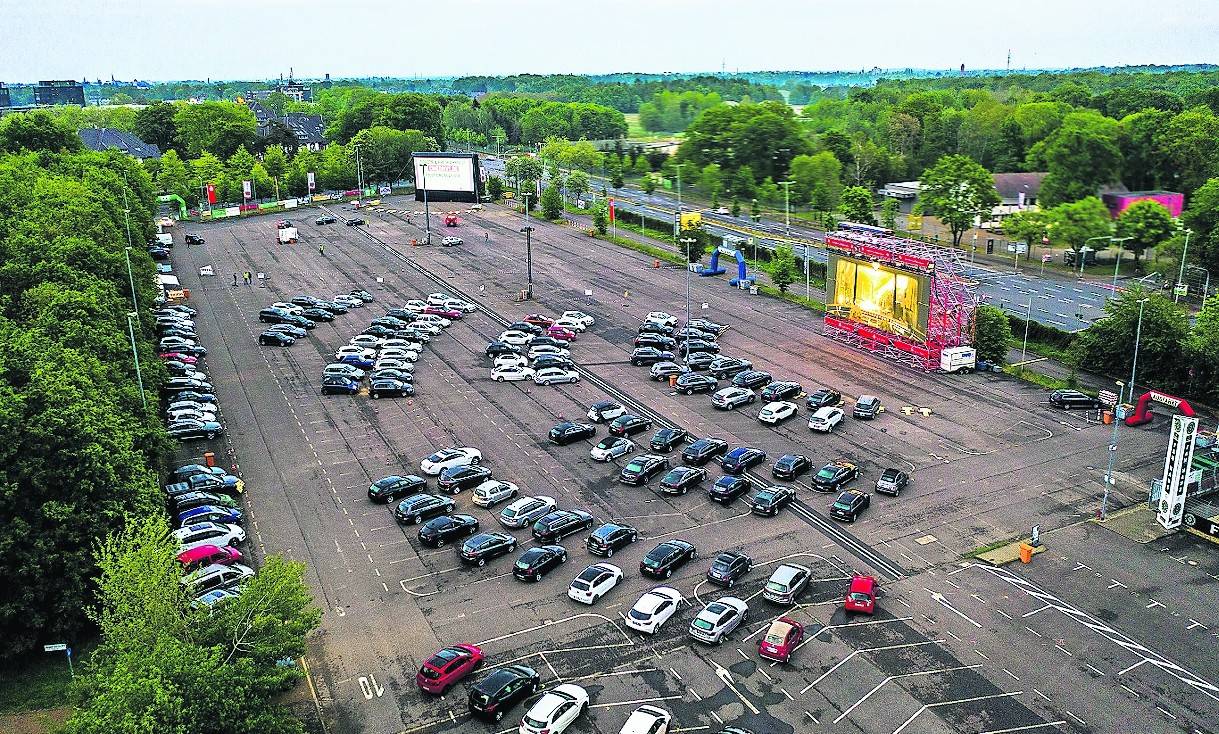 Verlängerung für das Sparkassen Cinedrice Autokino. Jetzt gibt es noch einmal ein buntes Festival-Programm.