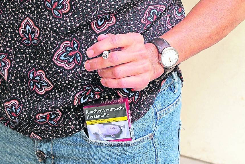 Wer endlich mit dem Rauchen aufhören möchte, kann sich an die BzgA wenden. Hier gibt es viele kostenlose Tipps.