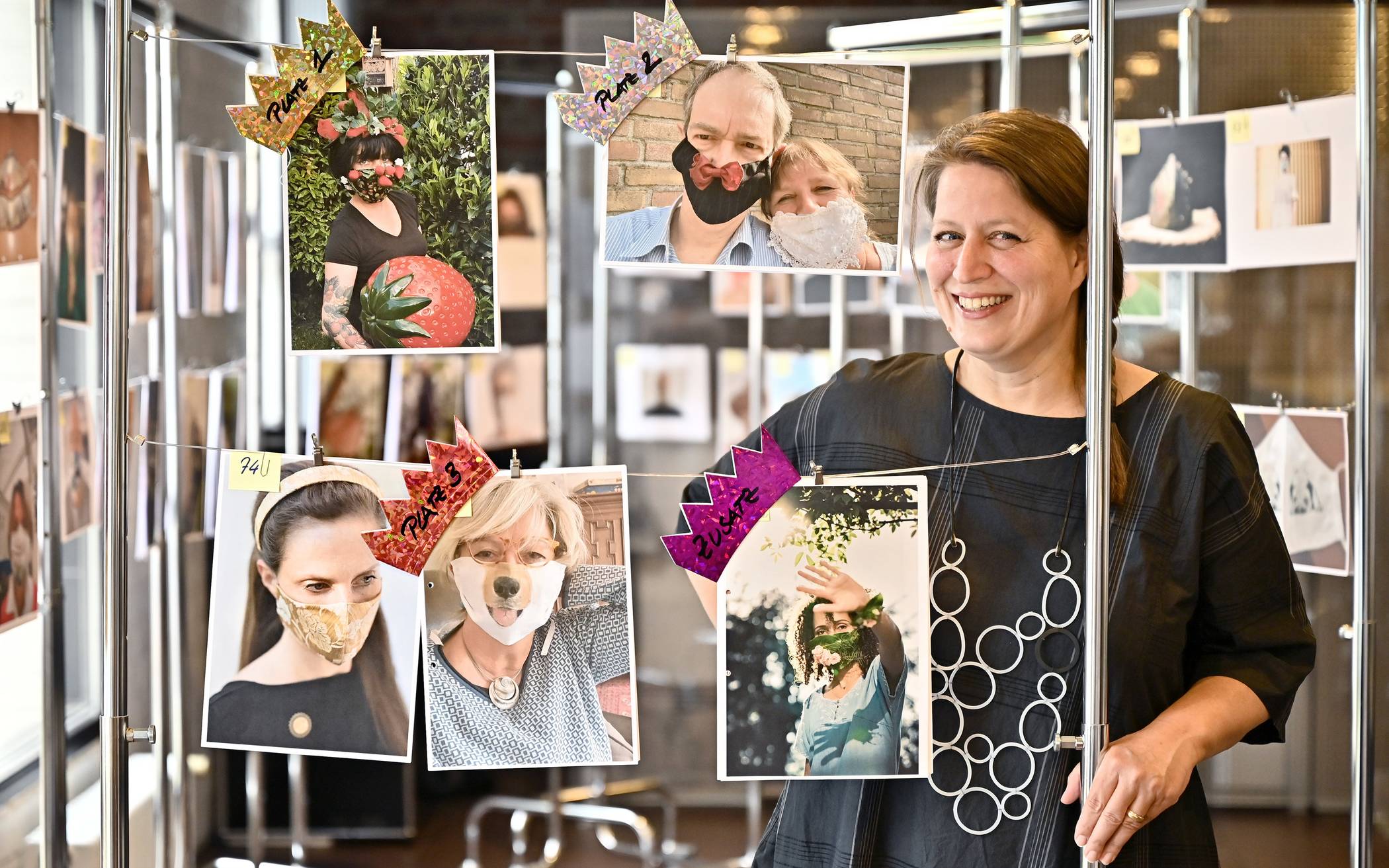 Museumsleiterin Dr. Annette Schieck stellt die