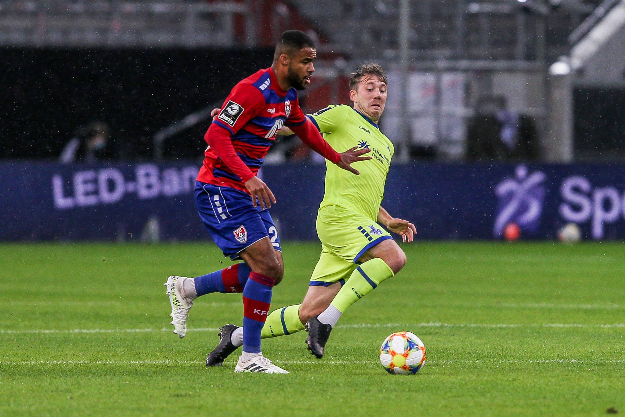  Connor Krempicki blieb gegen seine Ex-Kollegen blass und musste nach 45 Minuten raus. 