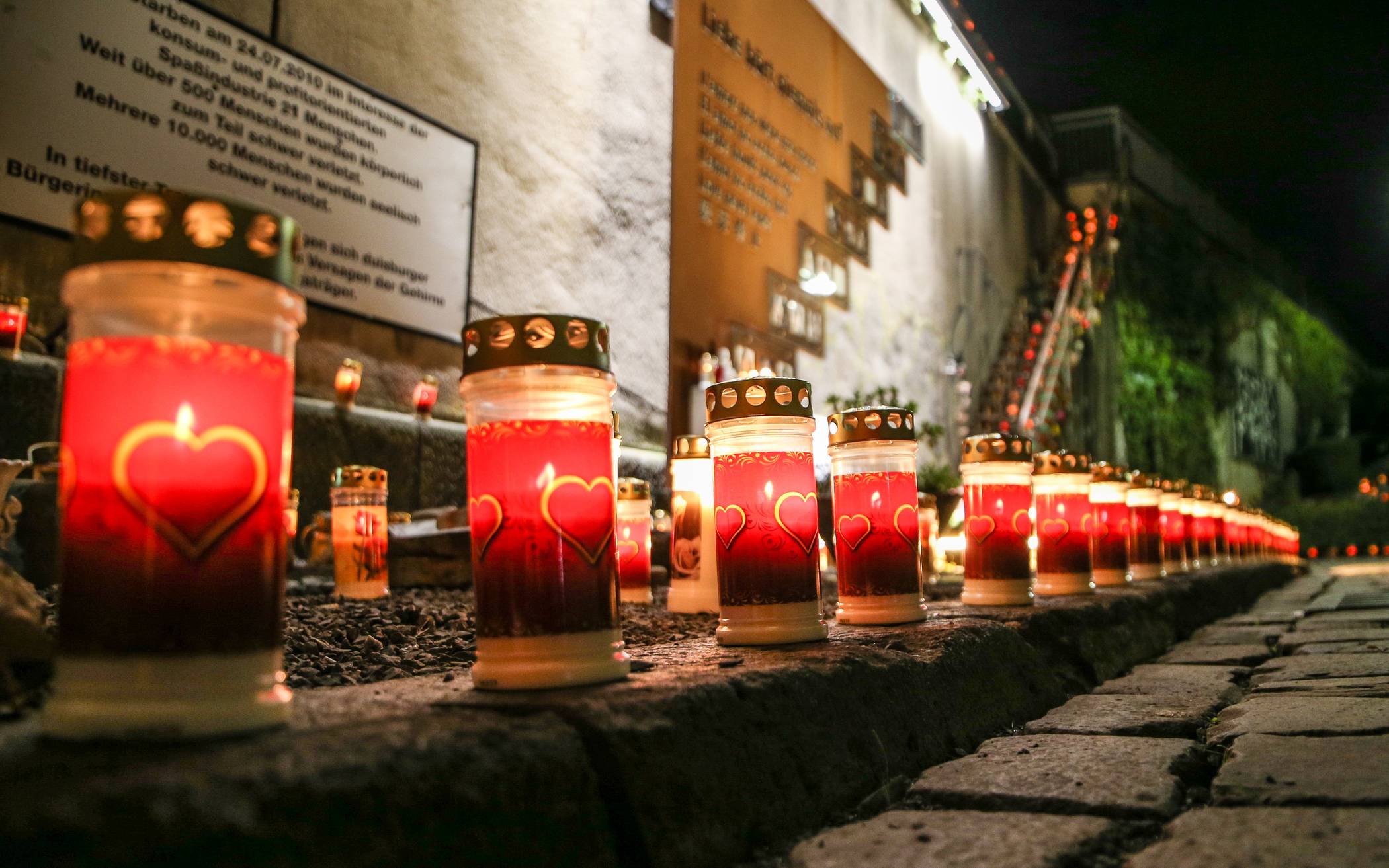 Stilles Gedenken bei der Nacht der