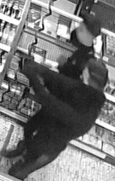 Wer kennt diese Männer?