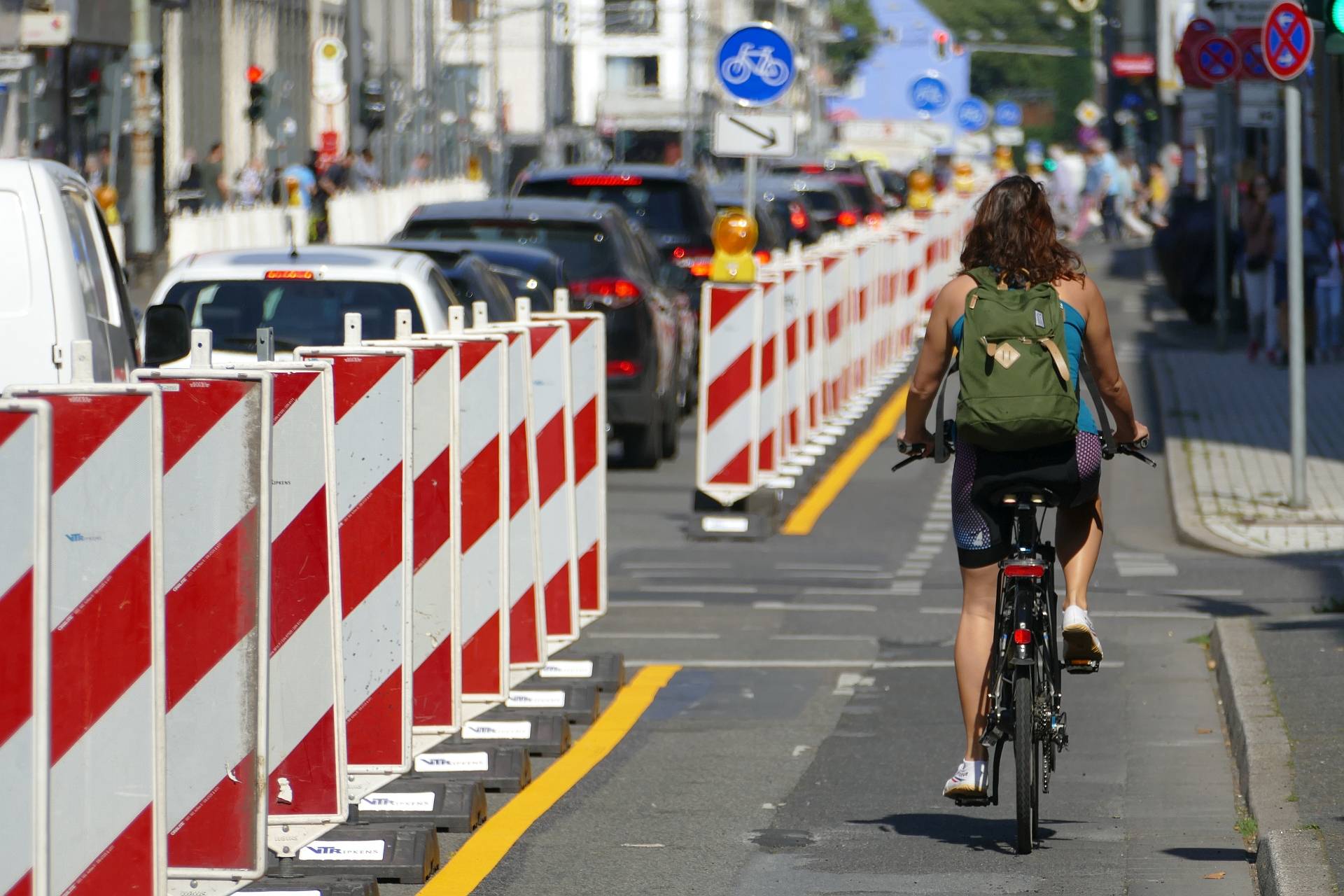 Eigene Fahrspuren für Radler in der City