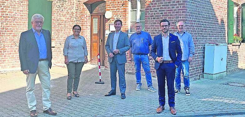 Politiker loben die
Arbeit der AWO