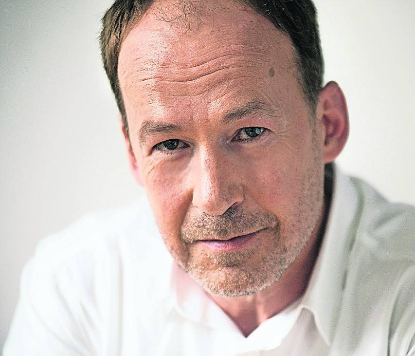  Der bekannte Schauspieler Ulrich Noethen ist in einer musikalischen Lesung zu erleben. 