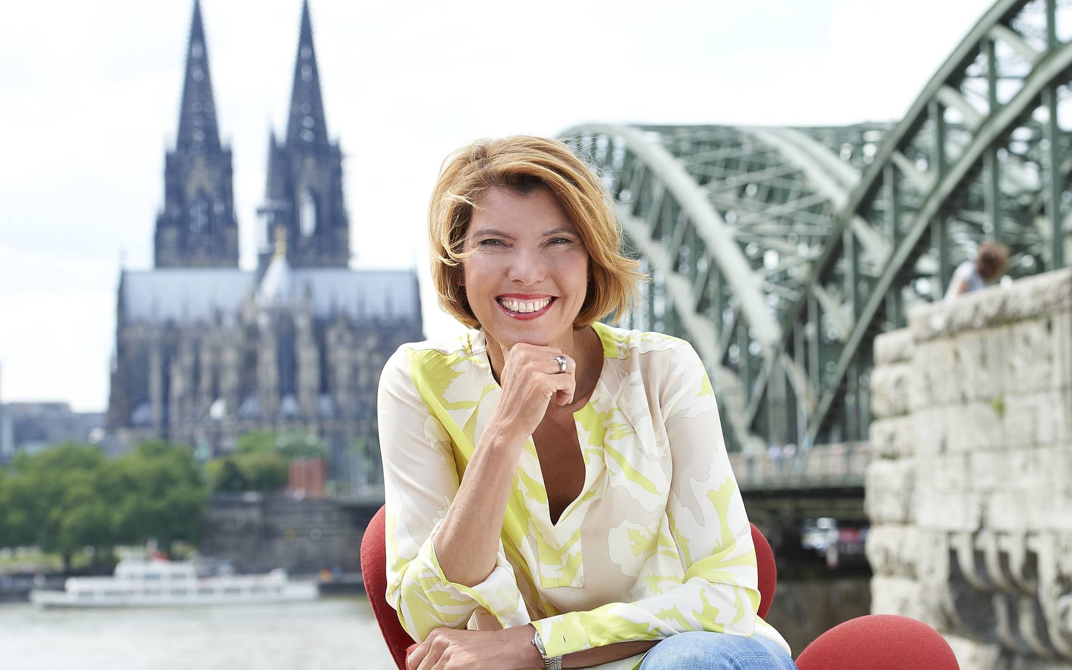  Bettina Böttinger sendet am 10.9. aus Krefeld.Foto: WDR/Melanie Grande 