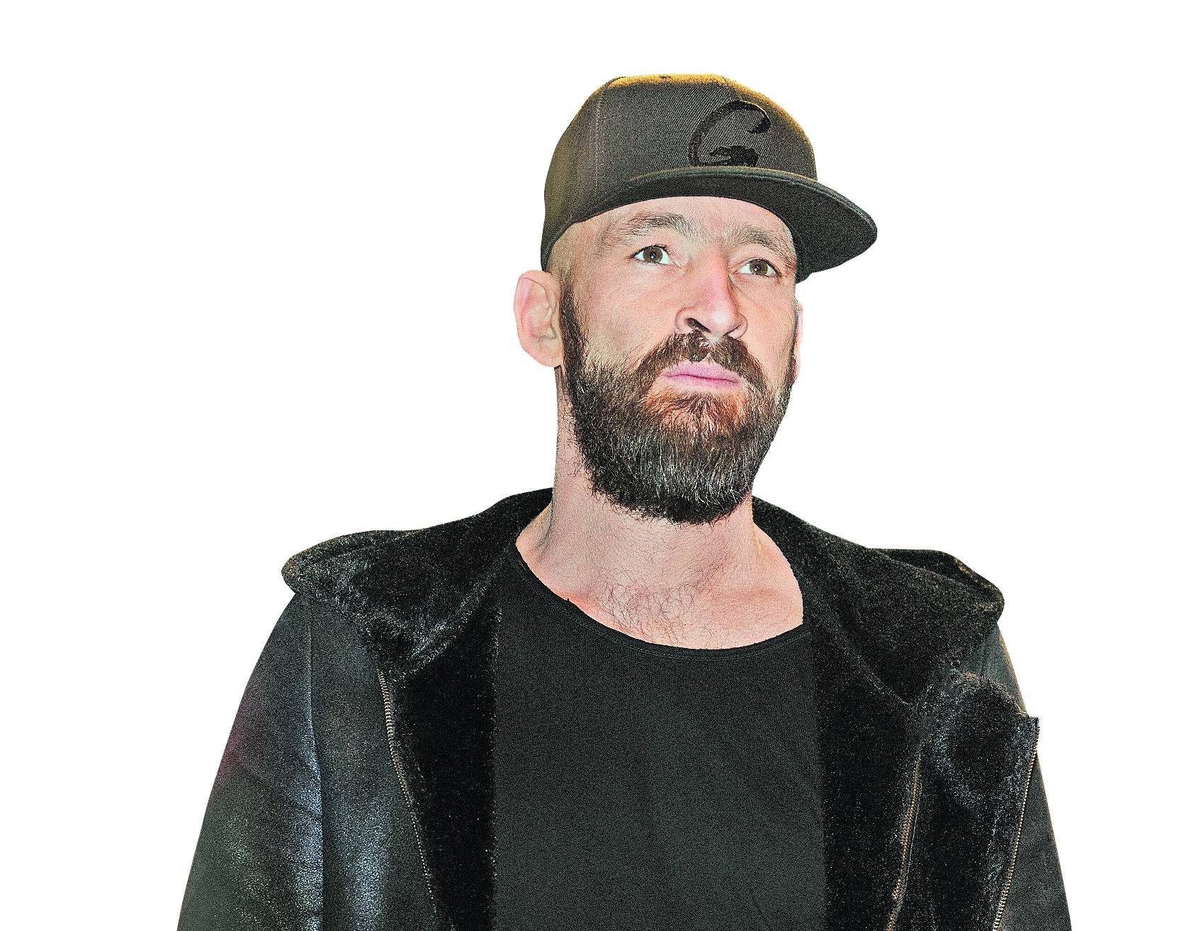  : „Ich habe mich nackig gemacht“