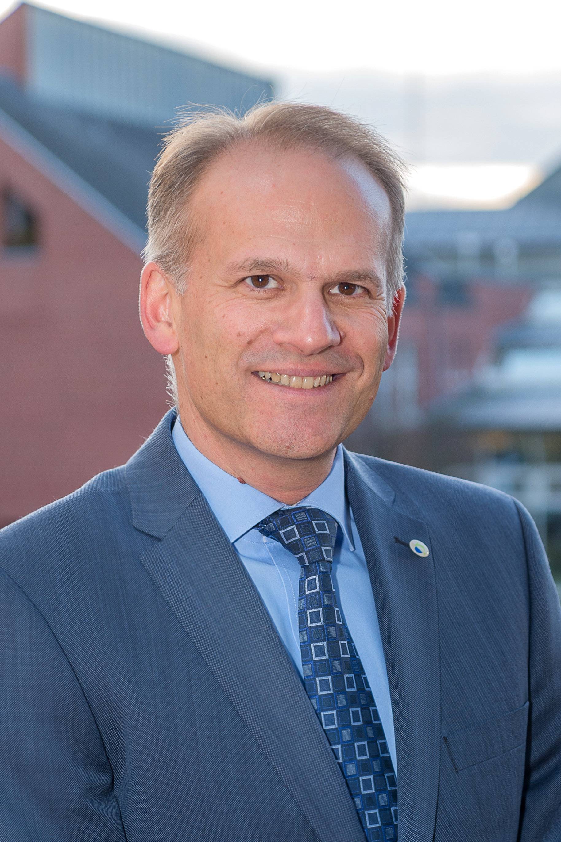  Der amtierende Bürgermeister Christian Wagner tritt am 27. September in der Stichwahl gegen Christian Küsters an. 