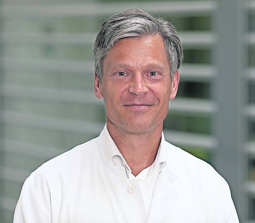 Prof. Dr. med. Jochen Windfuhr, Chefarzt der Klinik für Hals-, Nasen-, Ohren-Heilkunde im Maria Hilf.