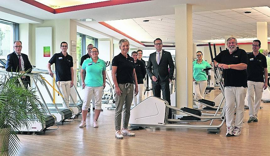 Anke Salzmann (Mitte) hat jetzt die Leitung von NetteVital übernommen.