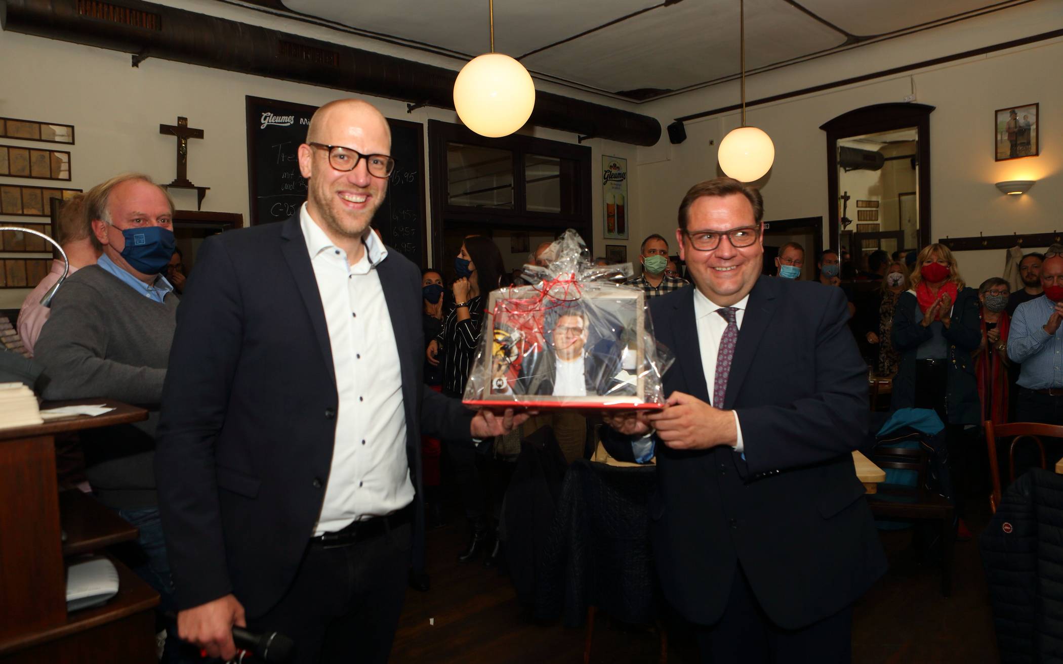 OB Frank Meyer wird gefeiert