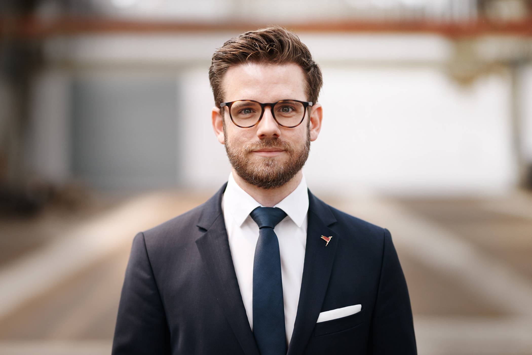  Der neue Oberbürgermeister von Mönchengladbach heißt Felix Heinrichs. 