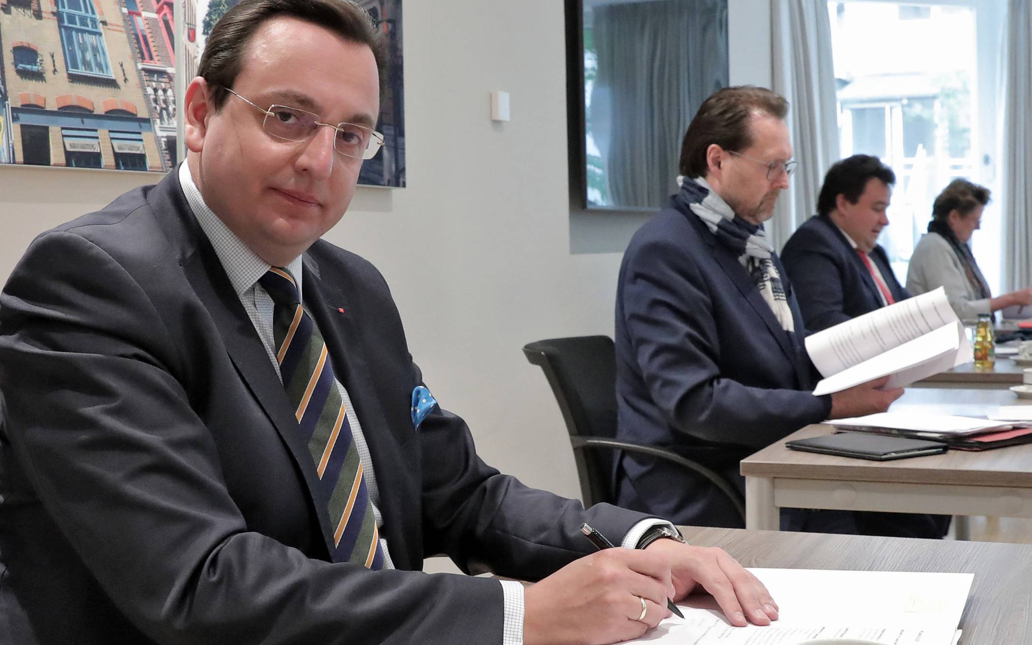  Der 38-jährige David Nowak will Krefeld als Krisenkoordinator durch die Corona-Pandemie führen.		     Foto: Jochmann 