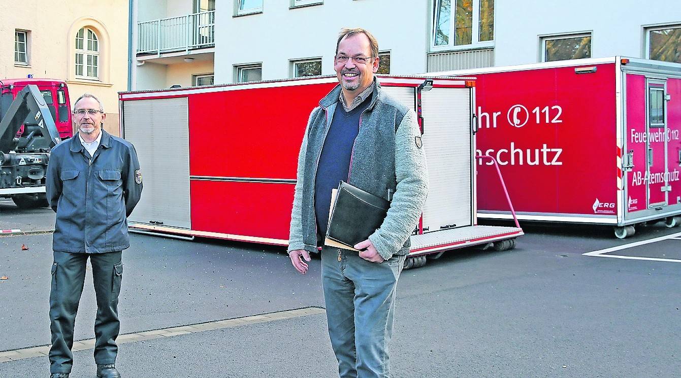 Heinrich Römgens von der Feuerwehr und Ferdinand Schmitz vom Fachbereich Tiergesundheit und Lebensmittelüberwachung haben die Tierseuchenübung koordiniert.