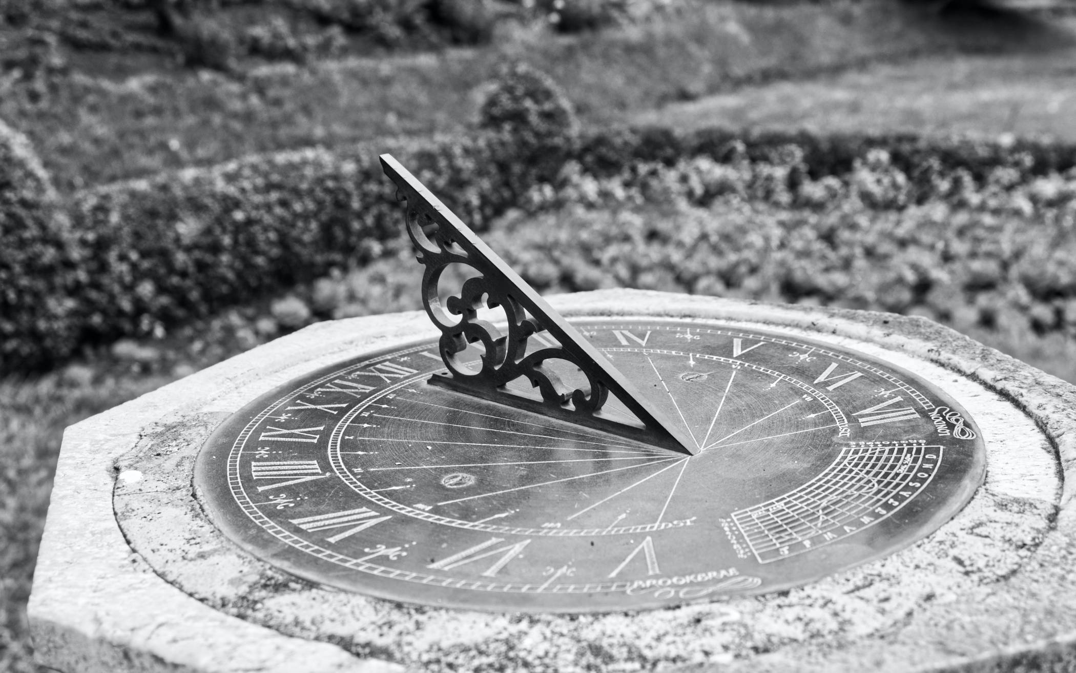 Sonnenuhr