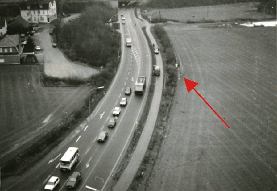 Bärbel Werner wurde am 10. Februar 1987 in einem Gebüsch im Bereich der A 57-Auffahrt in Richtung Köln tot gefunden. 