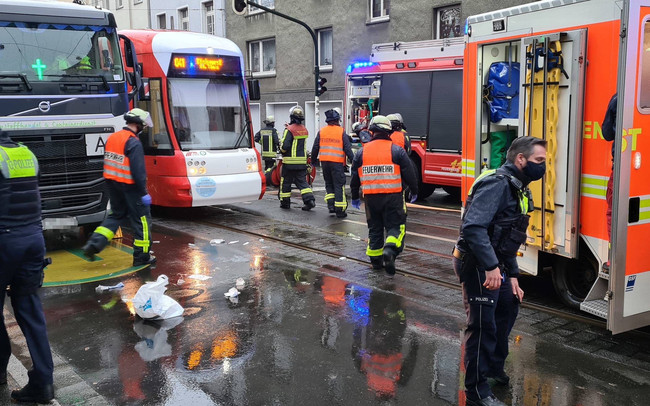 Polizei will Unfall rekonstruieren - Verkehrsstörungen werden erwartet
