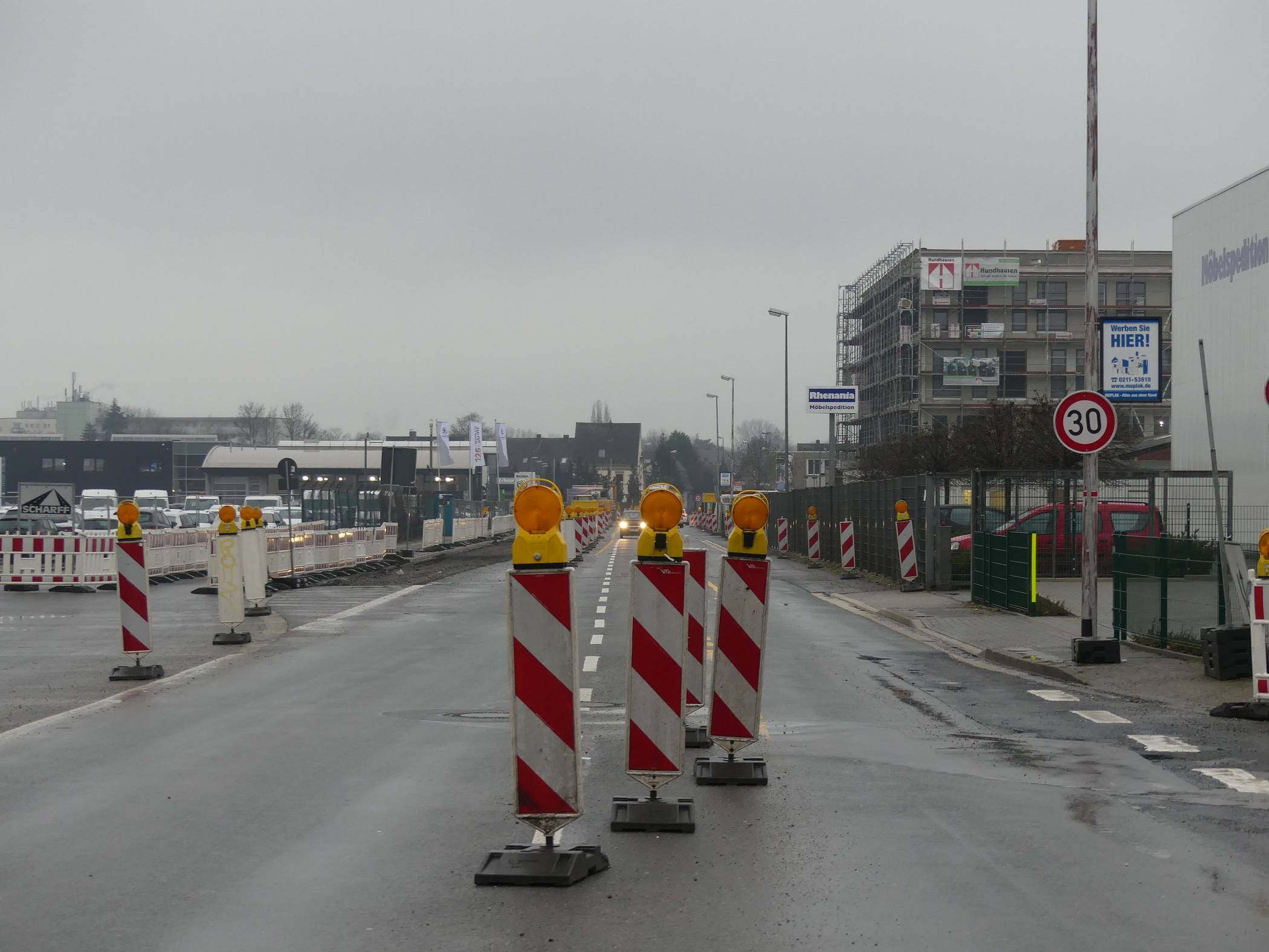 Am Jostenhof wird schon gebaut. Fertig soll's Mitte 2022 sein.
