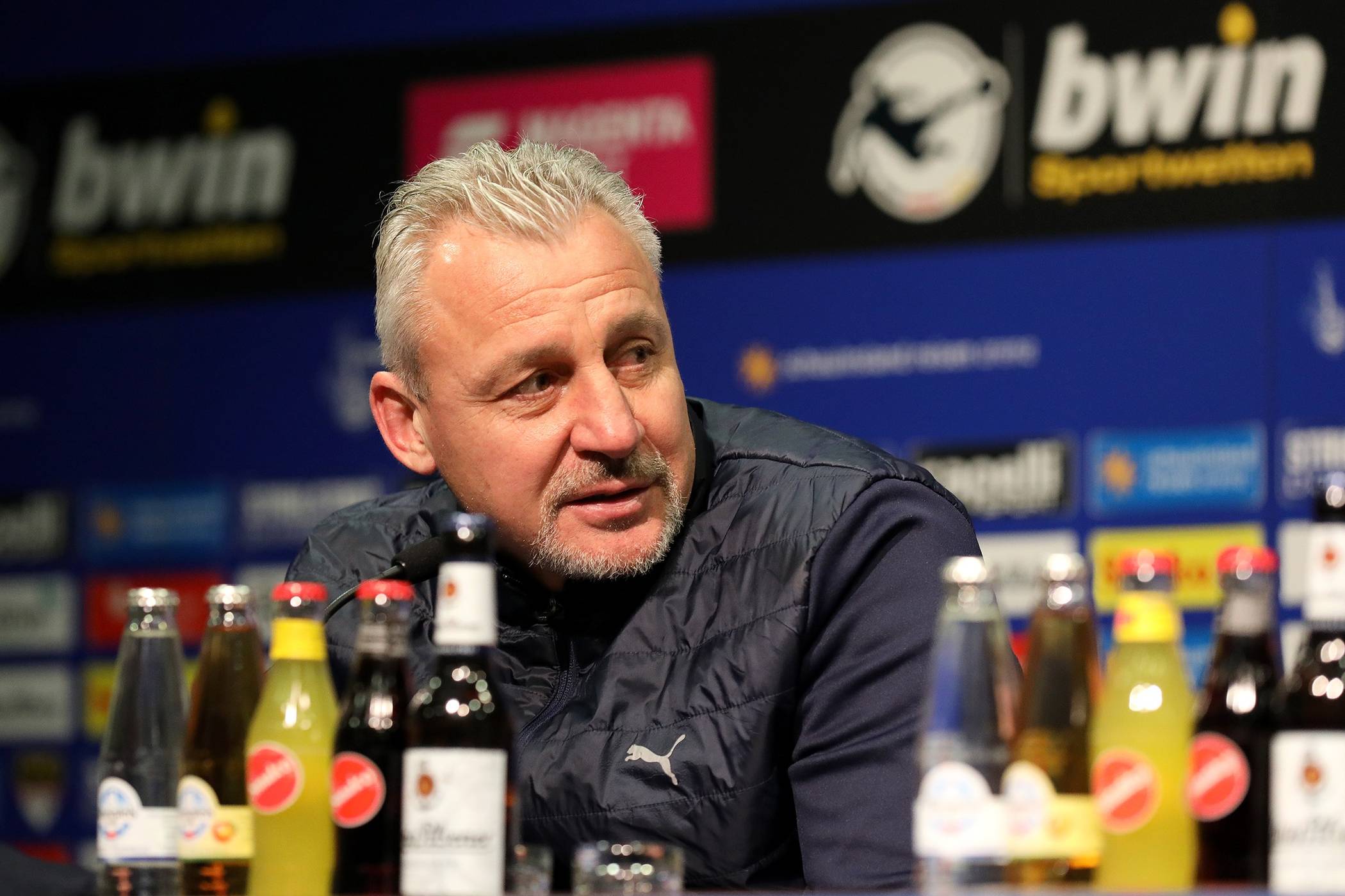  Pavel Dotchev beim letzten Mal im MSV-Presseraum - da war er noch Trainer bei Viktoria Köln ... 