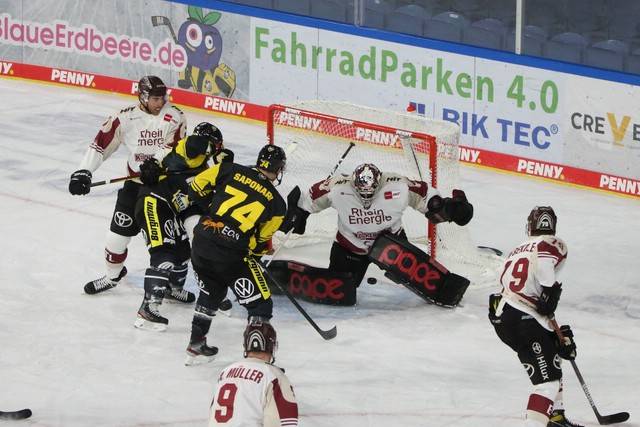 

Pinguine lösen Vertrag mit Sapponari auf